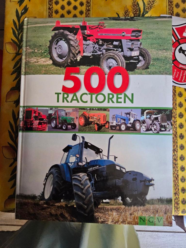 500 tracrtoren, Boeken, Ophalen