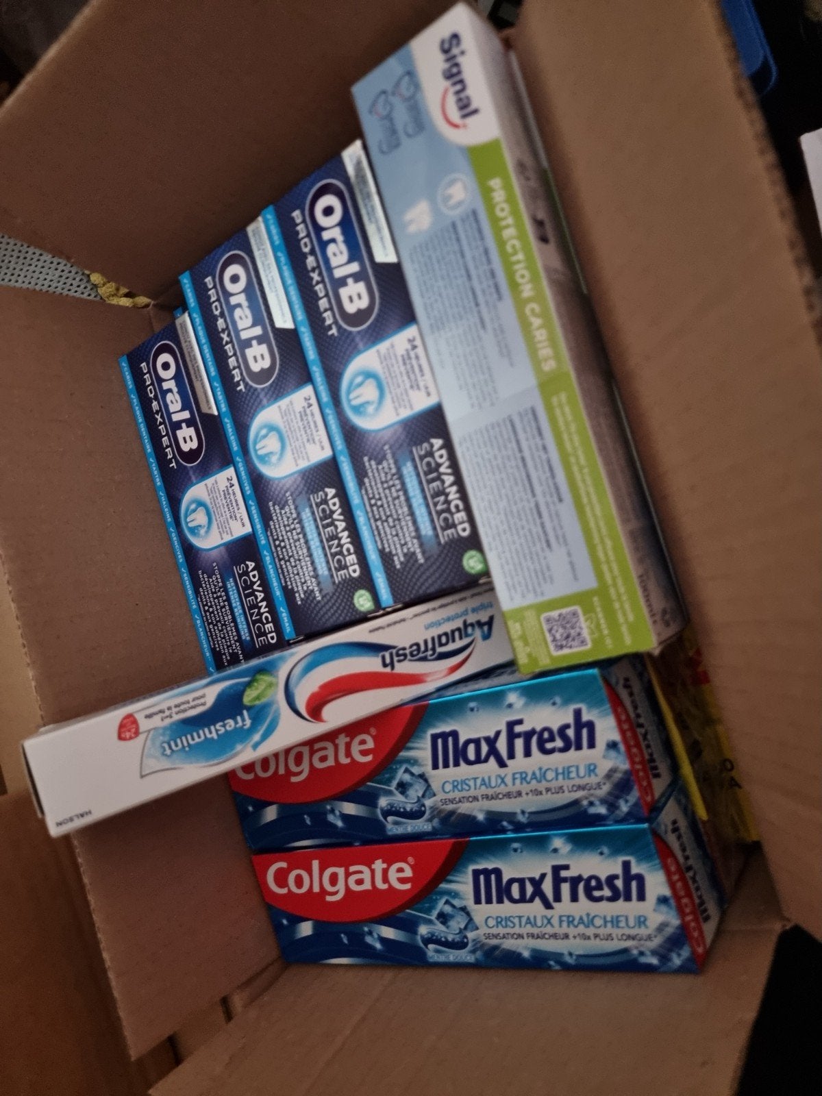 20x tandpasta
Nieuw, Handtassen en Accessoires, Uiterlijk | Mondverzorging, Ophalen, Tandpasta