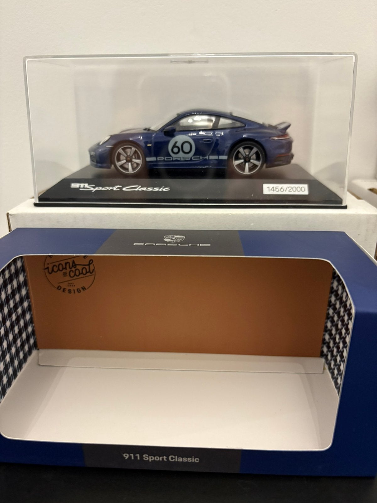 Porsche 992 Classic Sport 1/43, Enlèvement, Comme neuf