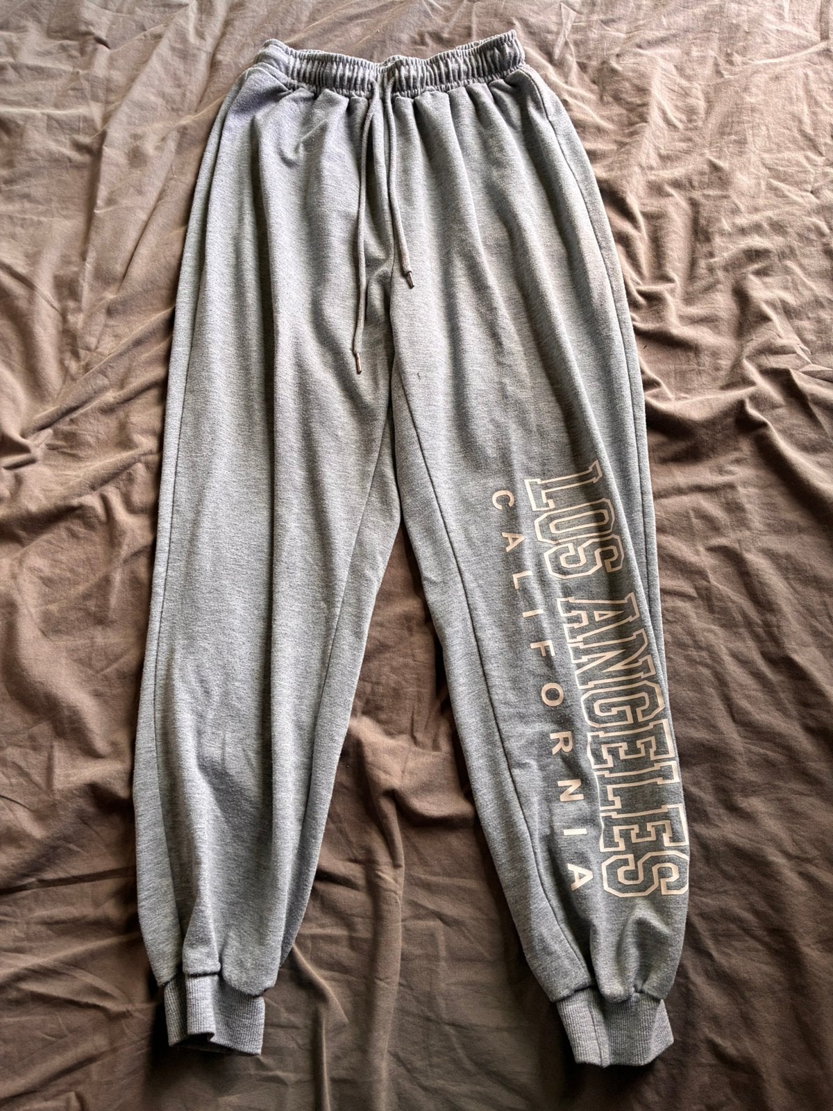 Grijze trainingsbroek, Kleding | Dames, Sportkleding, Maat 38/40 (M), Overige typen, Ophalen of Verzenden, Grijs