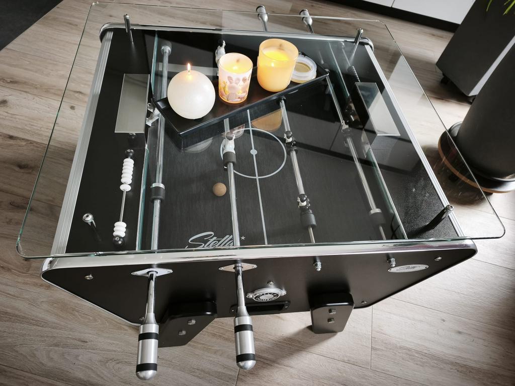 Baby-foot sous forme de table de salon opérationnel, Enlèvement, Comme neuf