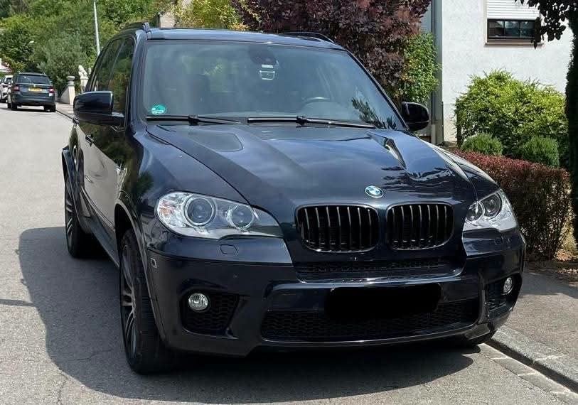 magnifique Bmw X5 50i 4.4 V8 xDrive pack M 
Pack M, Autos, Achat, X5, Automatique, Particulier