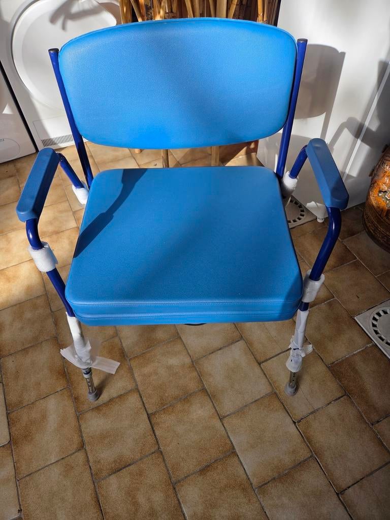 Chaise percée XL NEUVE, Divers, Enlèvement