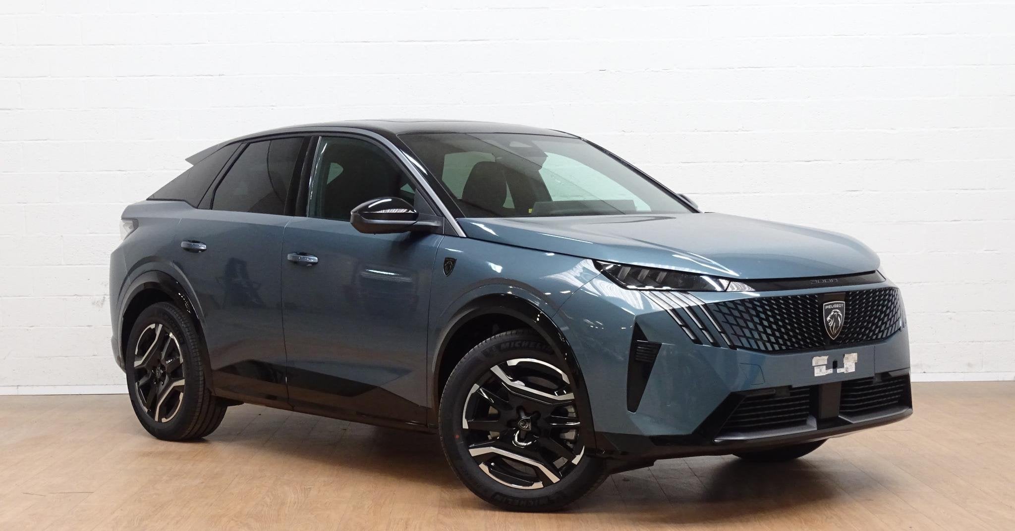 Peugeot 3008 e-3008 210 GT+open dak+alcantara (automatique), Autos, 157 kW, 5 portes, Automatique, Tissu
