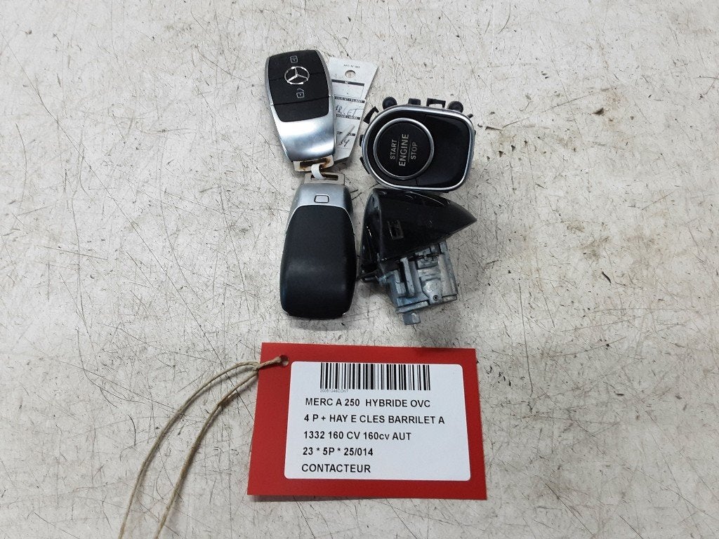 CONTACTSLOT Mercedes-Benz A (177.0) (01-2018/12-2026), Gebruikt, Mercedes-Benz, Mevr. I. Hauben, Rue de l'Espoir 34 34
4030  GRIVEGNÉE, BE