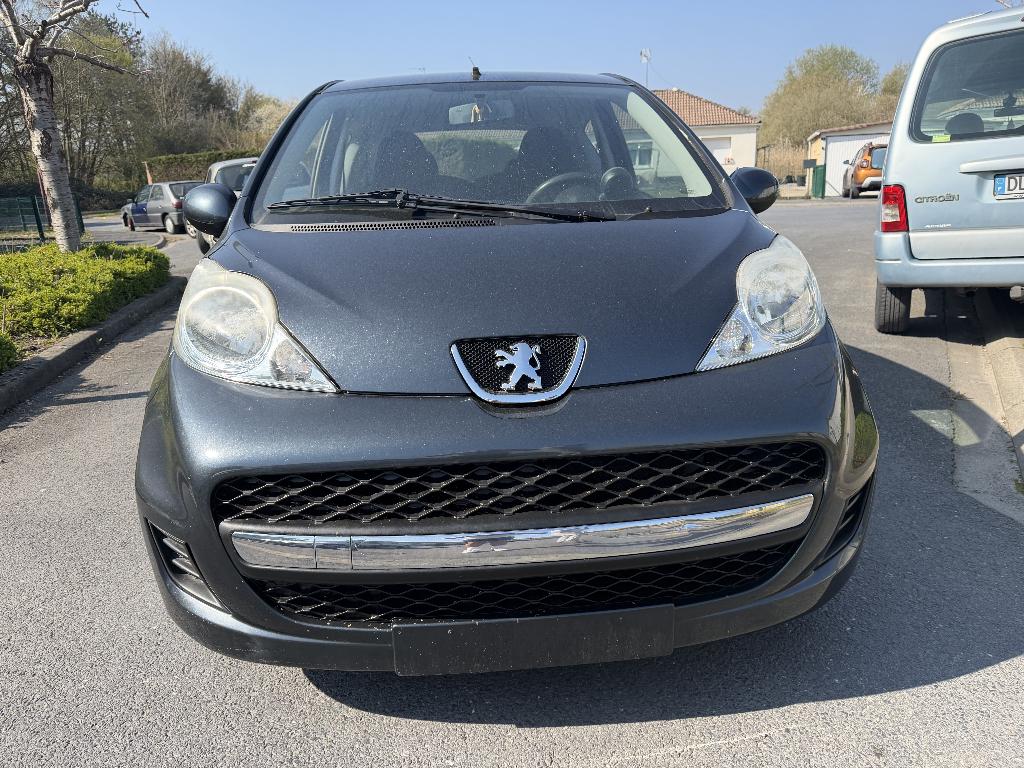 Peugeot 107 1.0 Essence faible km - faible-consommation, Autos, Peugeot, Bluetooth, Achat, Entreprise, Noir