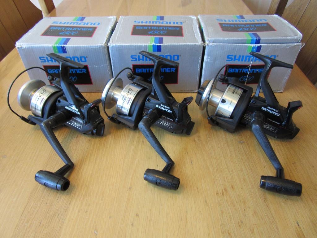3 shimano 4500 molens met dozen, Sports nautiques & Bateaux, Pêche à la ligne | Carpes, Enlèvement ou Envoi, Utilisé, Moulinet