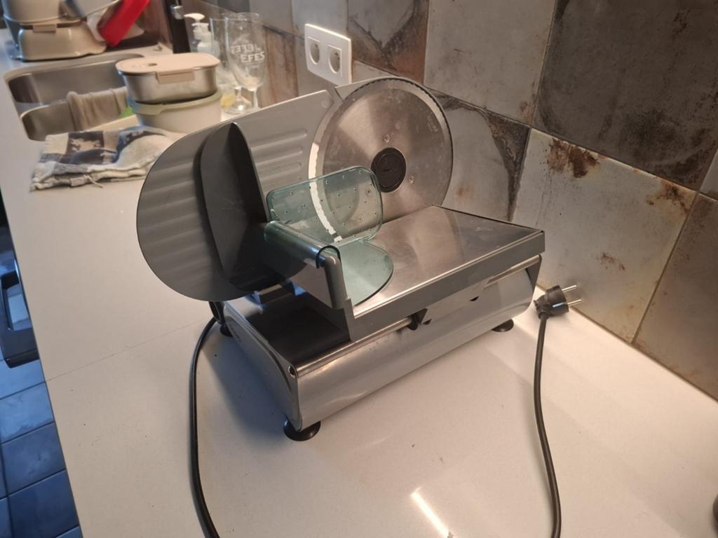 Domo snijmachine., Zakelijke goederen, Ophalen, Gebruikt