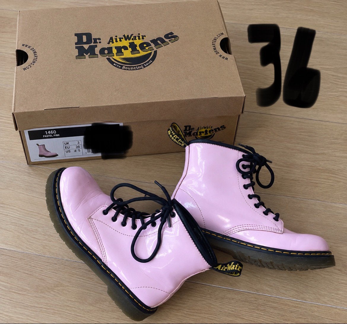 Bottes roses vernies Dr. Martens 1460 like new taille 36, Enlèvement ou Envoi, Rose, Comme neuf, Boots et Botinnes