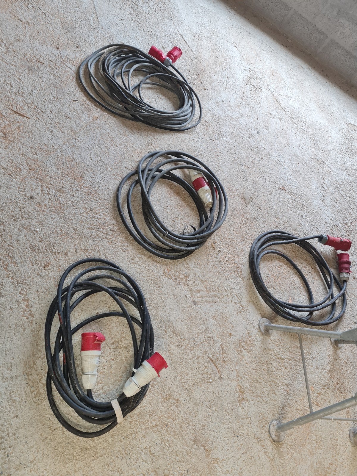 400V 32 A verlengkabels, Bricolage & Construction, Enlèvement
