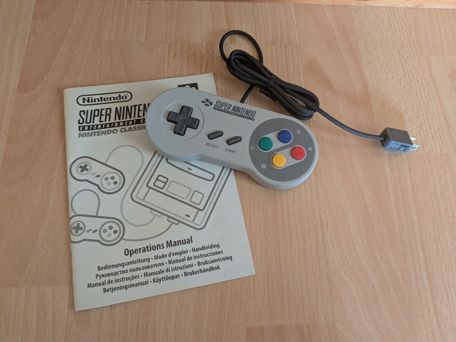 snes mini controller + console handleiding, Consoles de jeu & Jeux vidéo, Consoles de jeu | Nintendo Super NES, Enlèvement ou Envoi