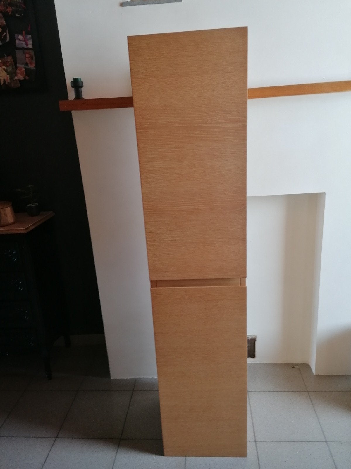 2 colonnes de ( SDB) Suspendues, très bonne qualité