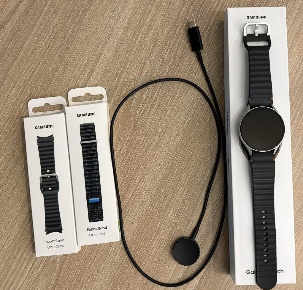 Samsung Galaxy Watch7 Zilver 44mm Bluetooth, Handtassen en Accessoires, Smartwatches, Ophalen of Verzenden, Zo goed als nieuw