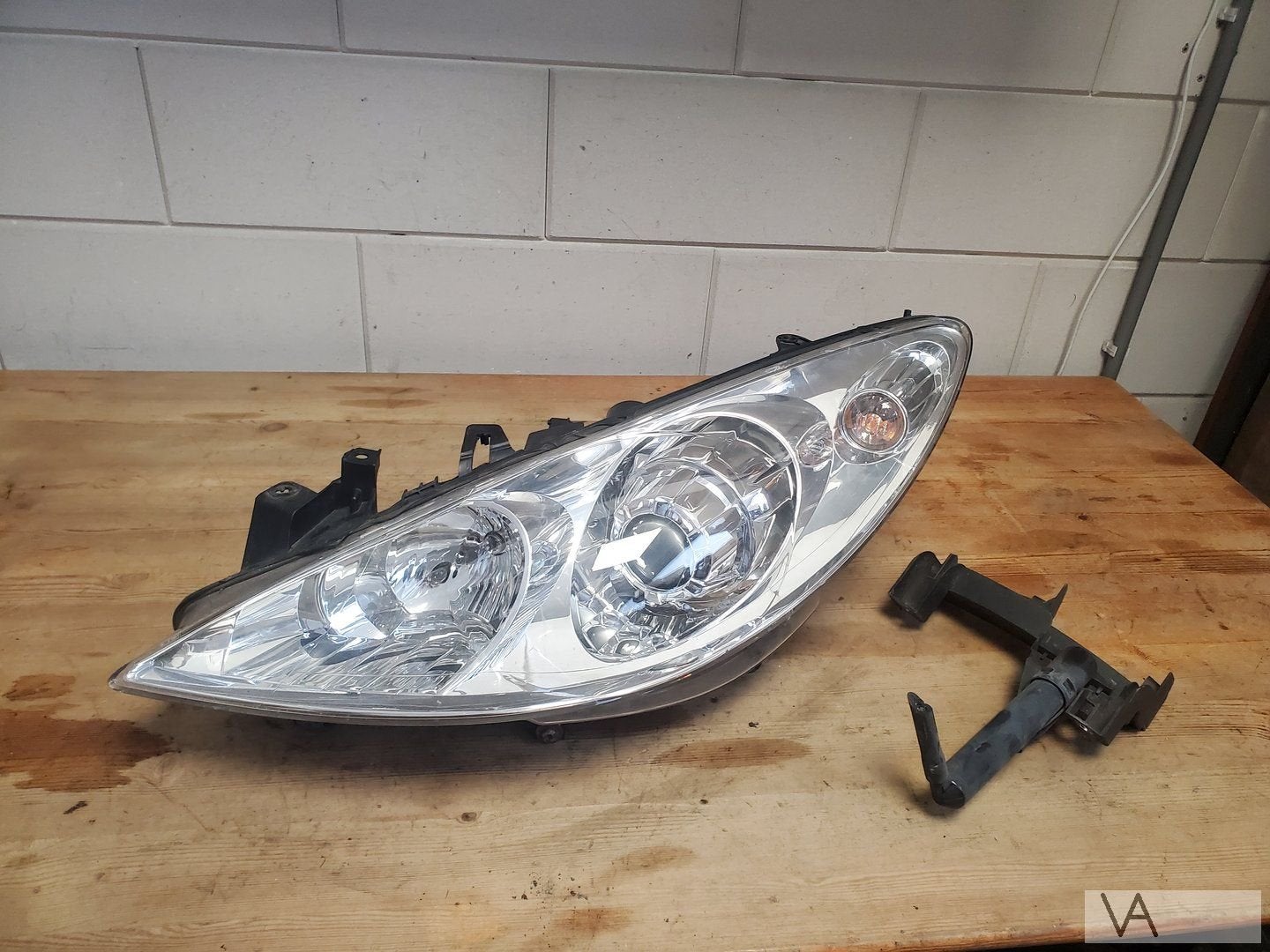 Peugeot 307 koplamp xenon links facelift 2005 - 2008 €200, Auto-onderdelen, Gebruikt, -, -, Ophalen of Verzenden