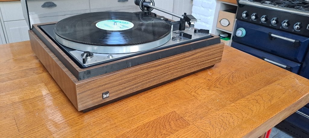 Dual 1229 volautomaat in perfecte staat, veel accessoires, Automatisch, Ophalen of Verzenden, Zo goed als nieuw, Platenspeler
