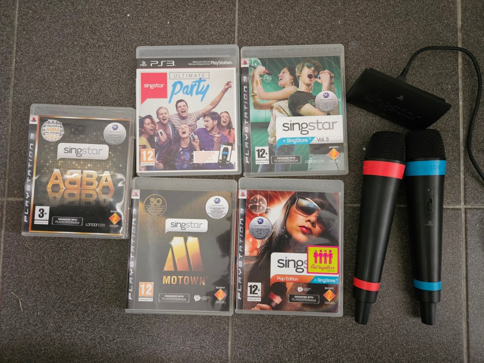 Ps3 singstar gamesbundel met microfoons, Games en Spelcomputers, Ophalen