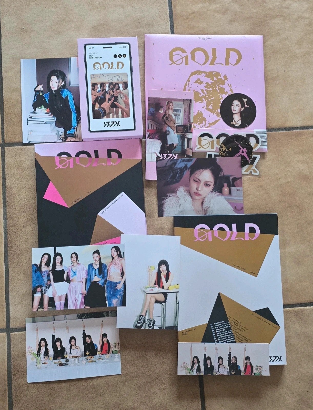 Lot 4 albums Itzy Gold, CD & DVD, CD | Musique du monde, Digipak, Utilisé, Album, Autres genres