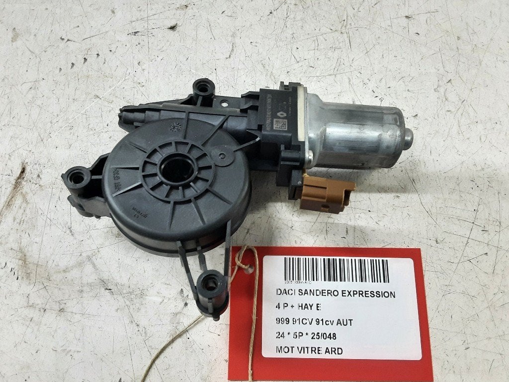 MOTEUR LEVE VITRE ELECTRIQUE ARRIÈRE DROIT Sandero III, Dacia, Mevr. I. Hauben, Utilisé, Arrière
