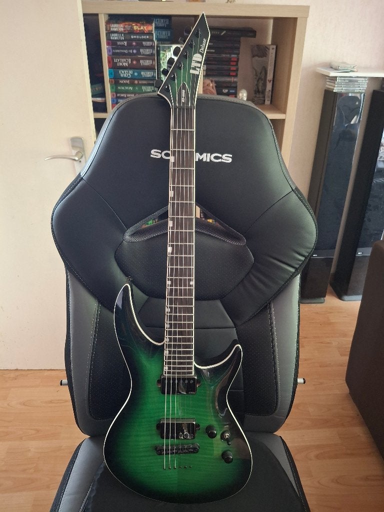 ESP LTD H3 1000 avec micro EMG HET SET, Musique & Instruments, Enlèvement, Utilisé, Solid body, Autres marques