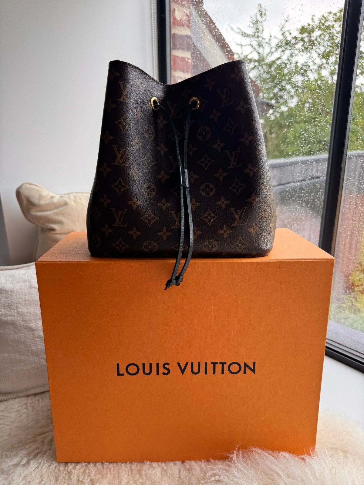 Louis Vuitton Néo Noé bucket bag, Ophalen, Gebruikt