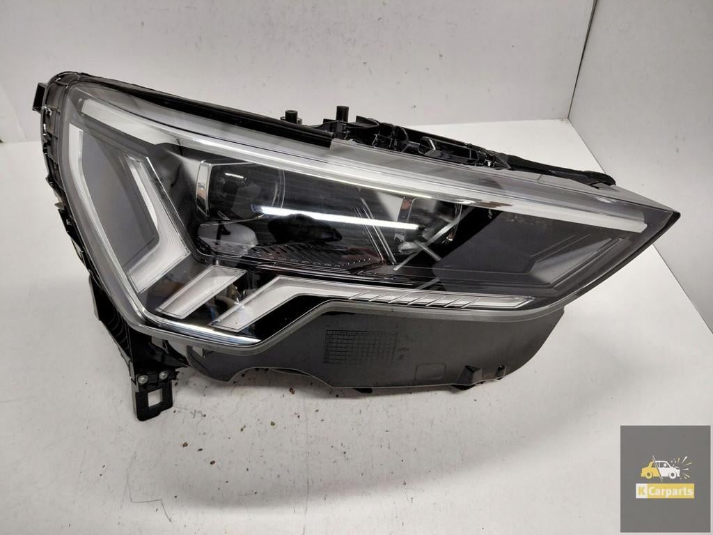 83A.941.036.C Audi RSQ3 Q3 RS 83A II Matrixlamp rechts, Auto-onderdelen, Verlichting, Audi, Gebruikt
