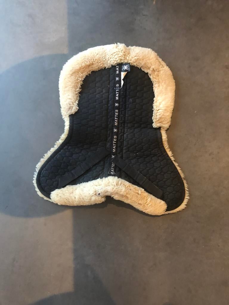 Wolletje voor onder zadel, Dieren en Toebehoren, Ophalen, Gebruikt