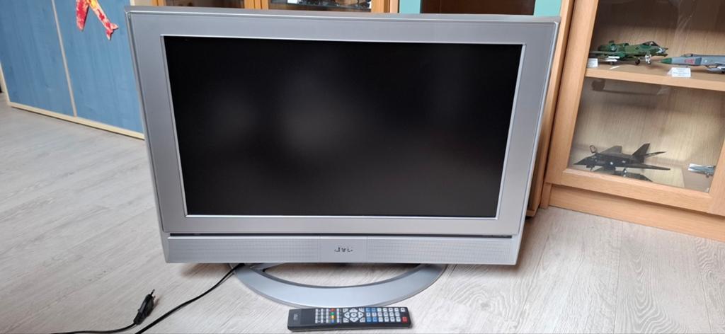 JVC lcd tv 66 cm, Ophalen