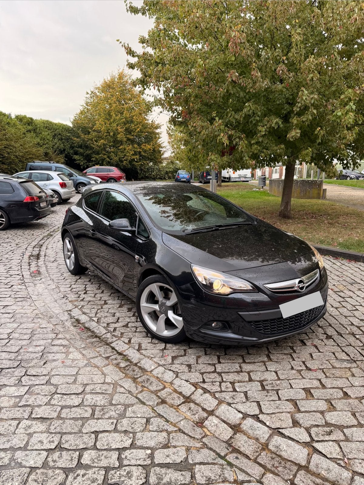 Opel Astra GTC 1.4i essence année 2016 166,000km, Achat, Euro 6, Boîte manuelle, Particulier
