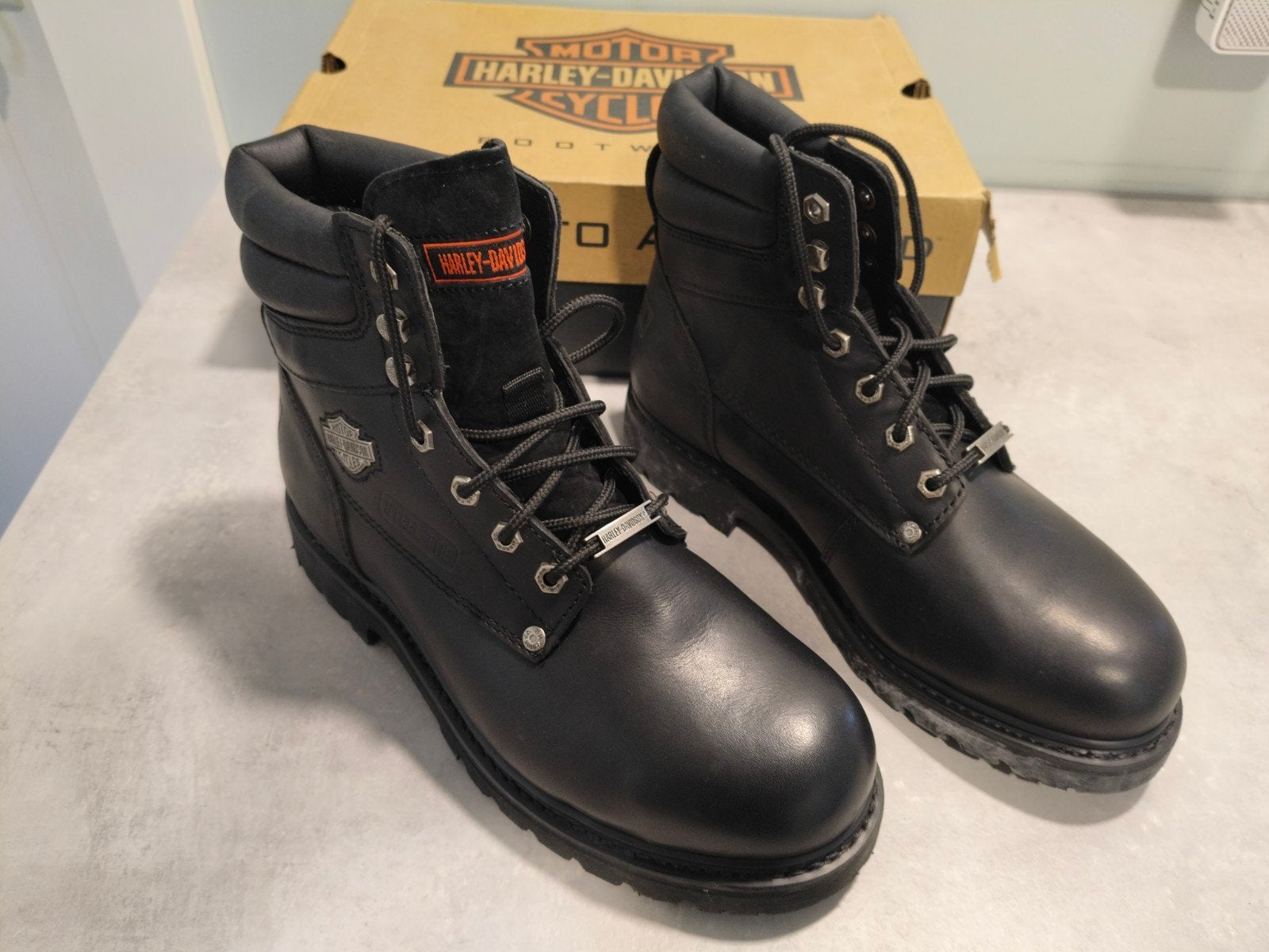 Harley Davidson schoenen met stalen neus, Motoren, Ophalen