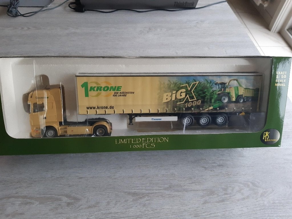 Scania Krone Universal Hobbies, Ophalen of Verzenden, Zo goed als nieuw, Bus of Vrachtwagen, Tekno