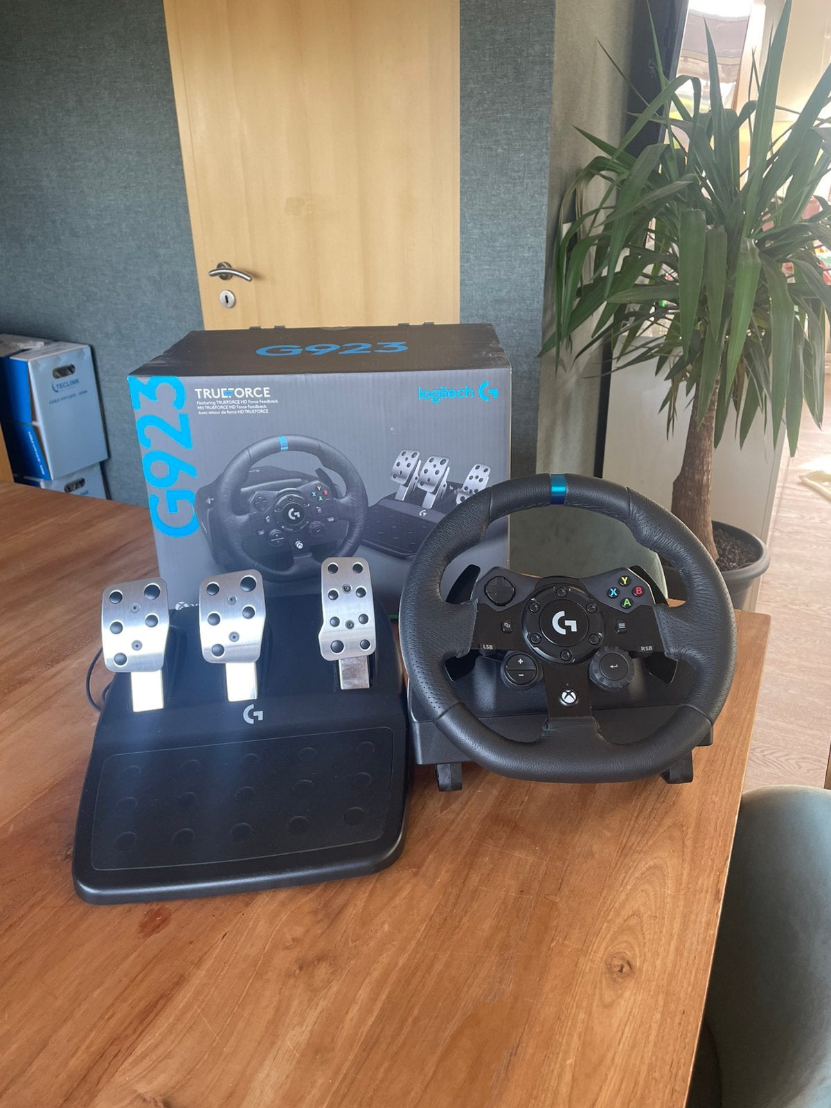 Volant logitec g923 xbox, Consoles de jeu & Jeux vidéo, Enlèvement ou Envoi, Comme neuf