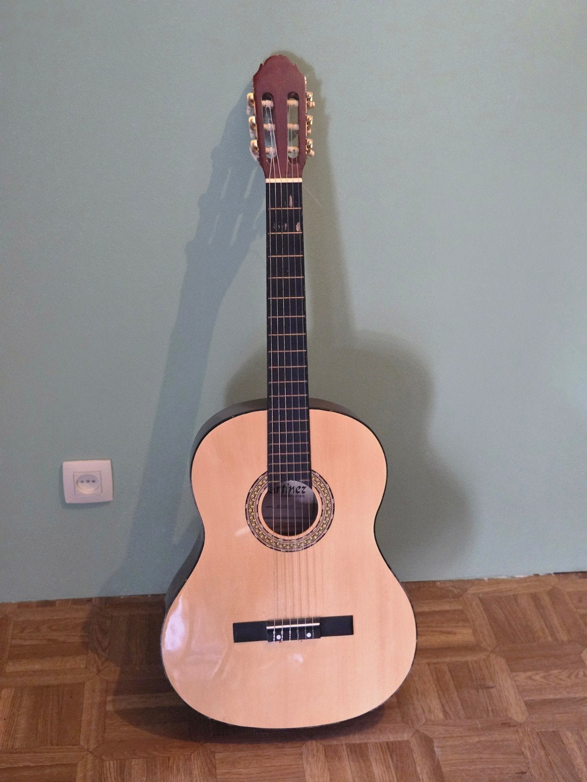 Gitaar Martinez, Muziek en Instrumenten, Ophalen