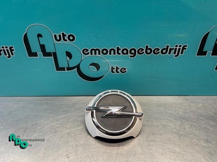 Poignée hayon d'un Opel Karl (Karl 15-) (GAZ), -, Opel, 3 mois de garantie, Utilisé