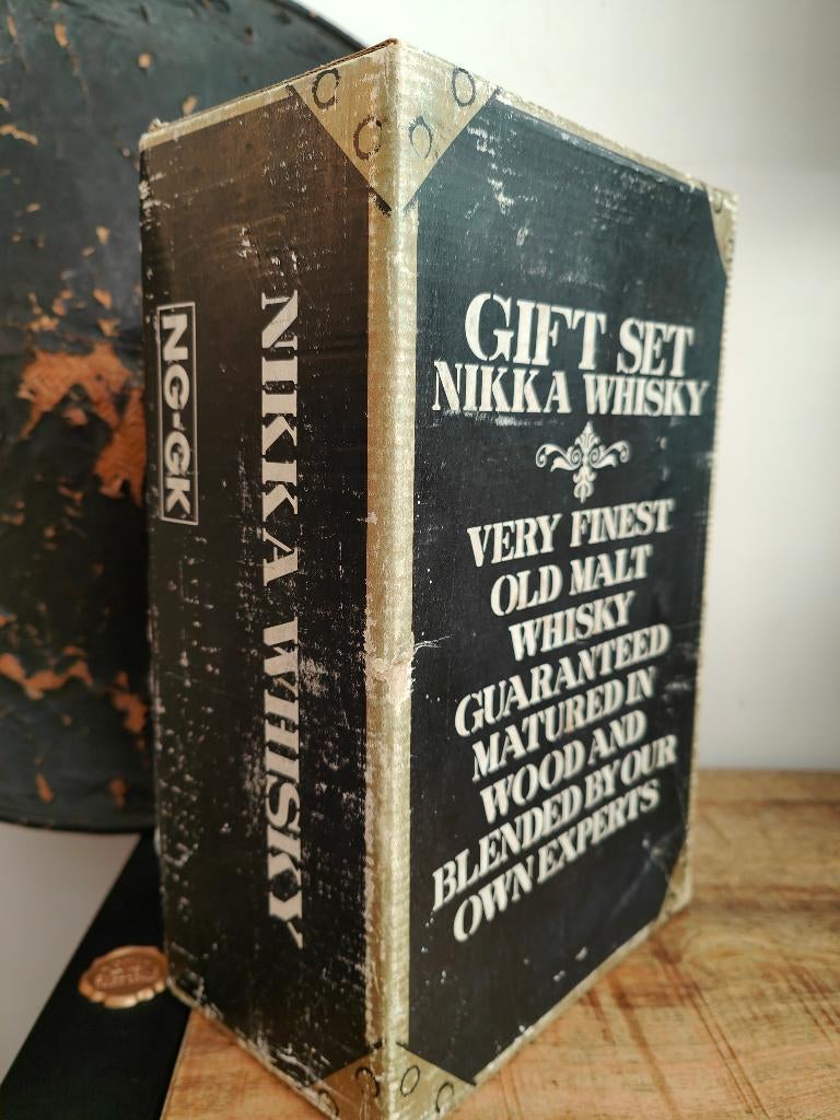 Nikka Gold & Gold Gift Set Rare/Zeldzaam + Box 43% 700ml, Neuf, Autres régions, Enlèvement ou Envoi, Pleine