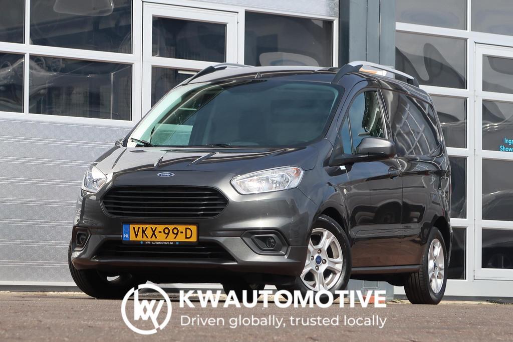 Ford Transit Courier 1.0 Limited EcoBoost S&S CAMERA/ NAVI/, Auto's, Voorwielaandrijving, 1228 kg, Stof, Gebruikt