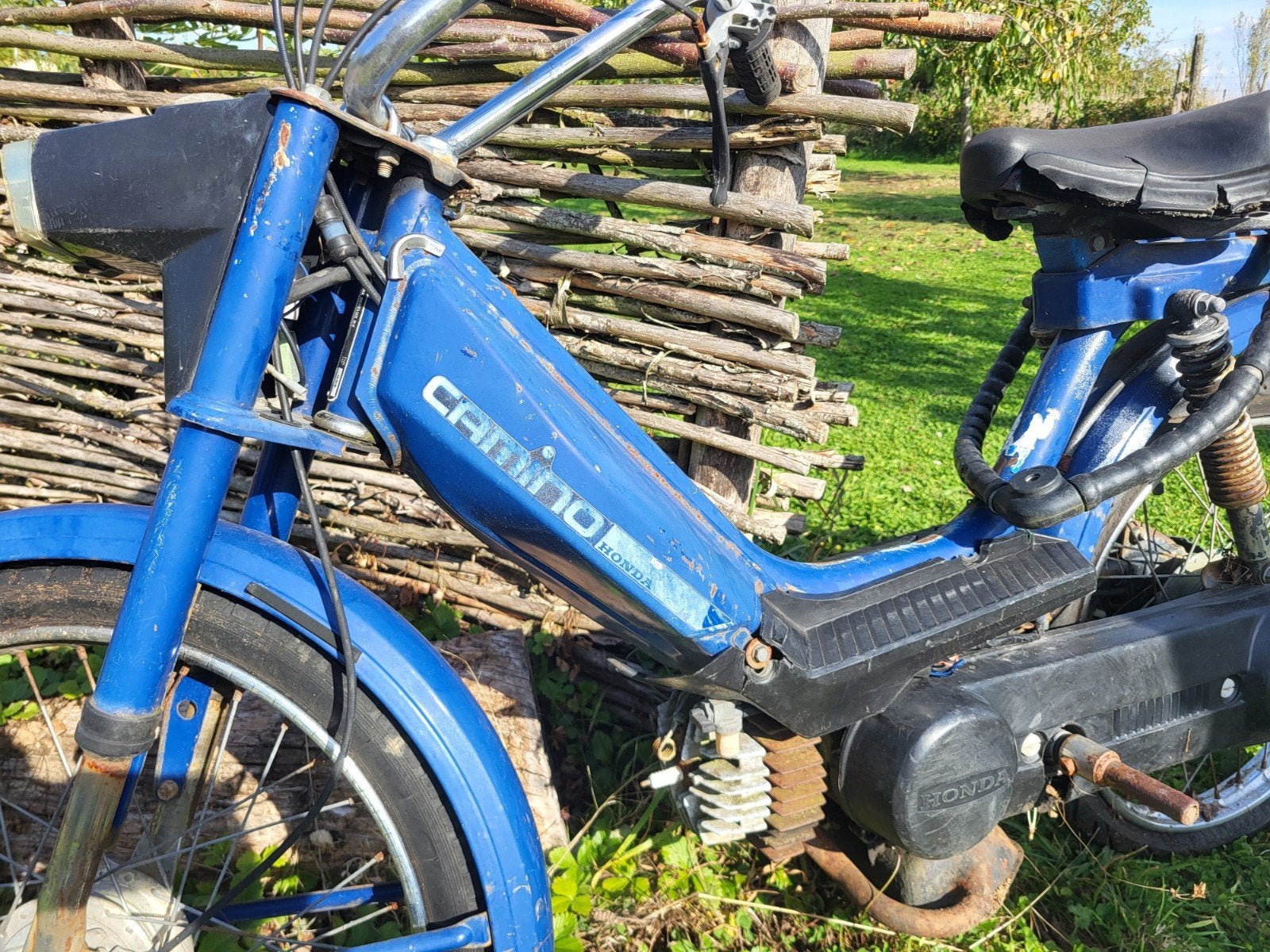Honda Camino te restaureren (1985), Fietsen en Brommers, Ophalen, 50 cc
