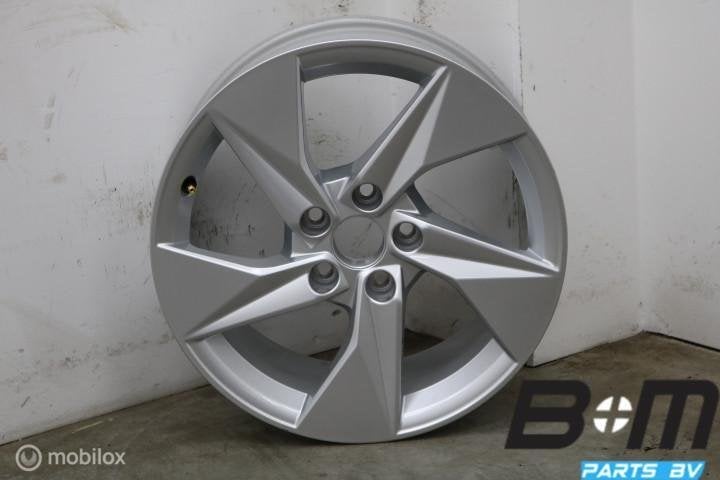 NIEUWSTAAT! Org. 1 losse 17 inch velg Audi A3 8Y 8Y0601025A, Auto-onderdelen, Gebruikt, Velg(en)