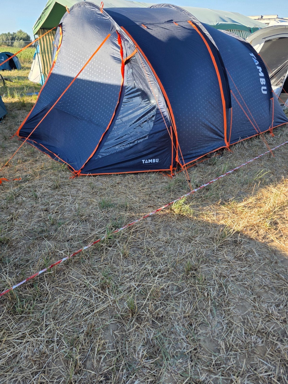 familietent  5 personen, Caravans en Kamperen, Tenten, Ophalen, Zo goed als nieuw, Tot en met 5