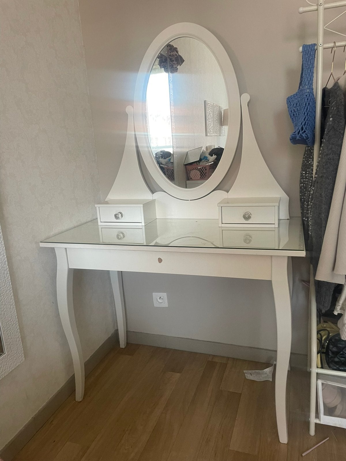 IKEA HEMNES toilettafel met spiegel, Huis en Inrichting, Ophalen, Zo goed als nieuw