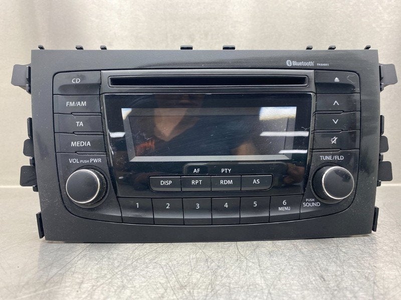 RADIO Suzuki Celerio (LF) (01-2014/-) (|CQJZ93F2TT|), Gebruikt, Suzuki