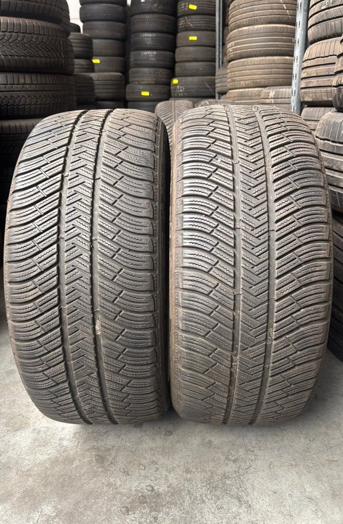 Pneus d'hiver 2554519 255/45/19 255/45R19 la marque Michelin, Enlèvement