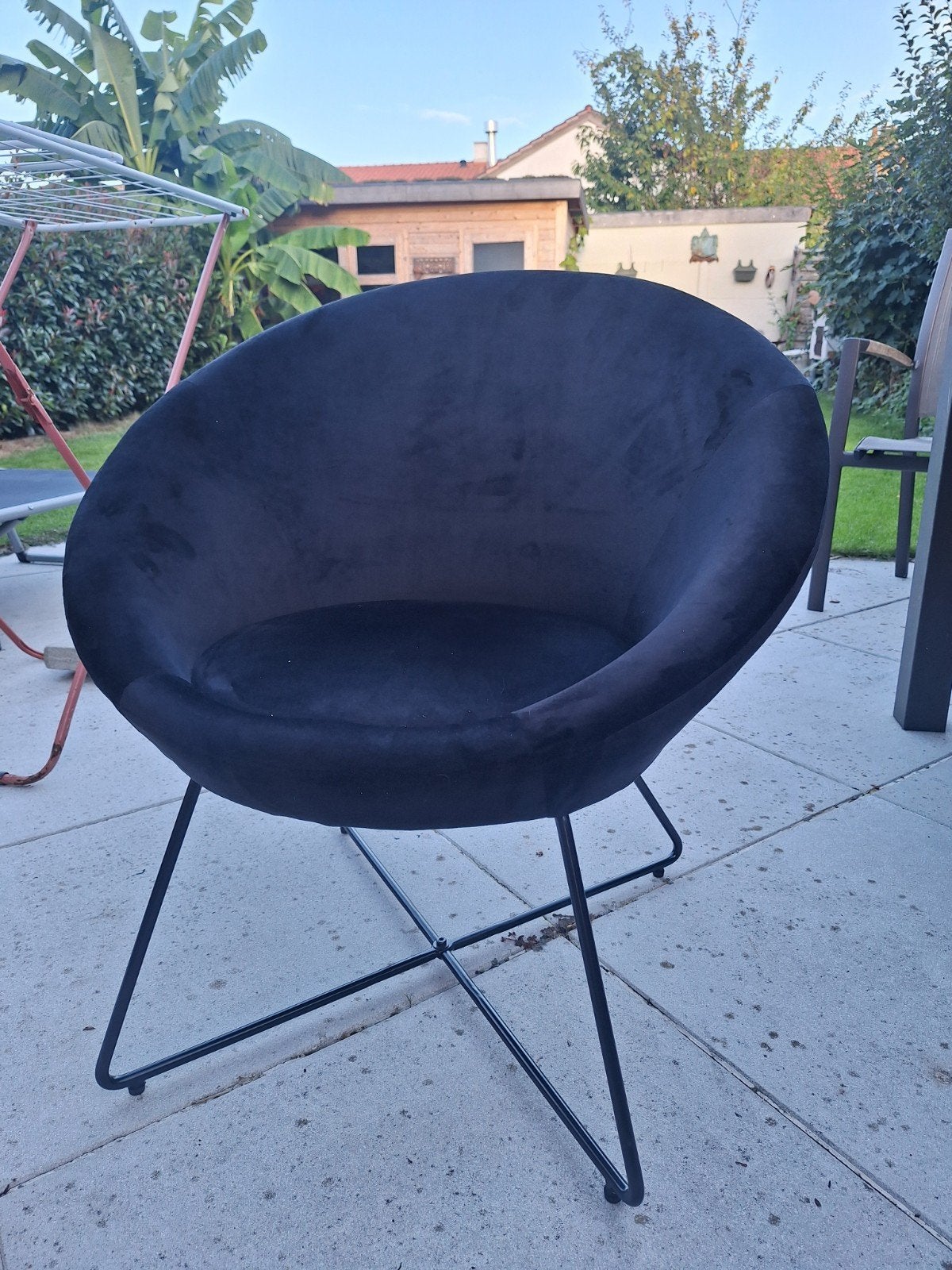 kleine comfortabele fauteuil, Huis en Inrichting, Ophalen, Gebruikt, Zwart, Metaal