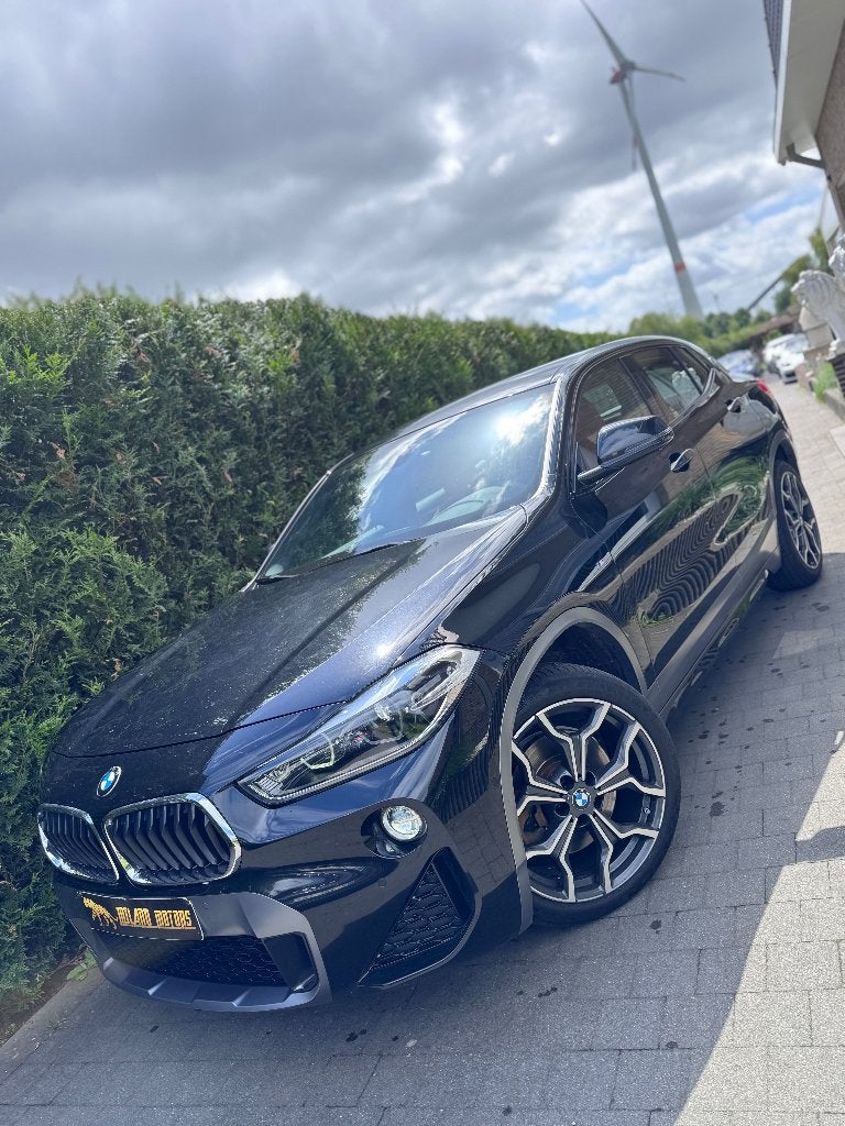 BMW X2 2.0 Automaat M pakket 192PK, Auto's, Automaat, Euro 6, 4 cilinders, Zwart