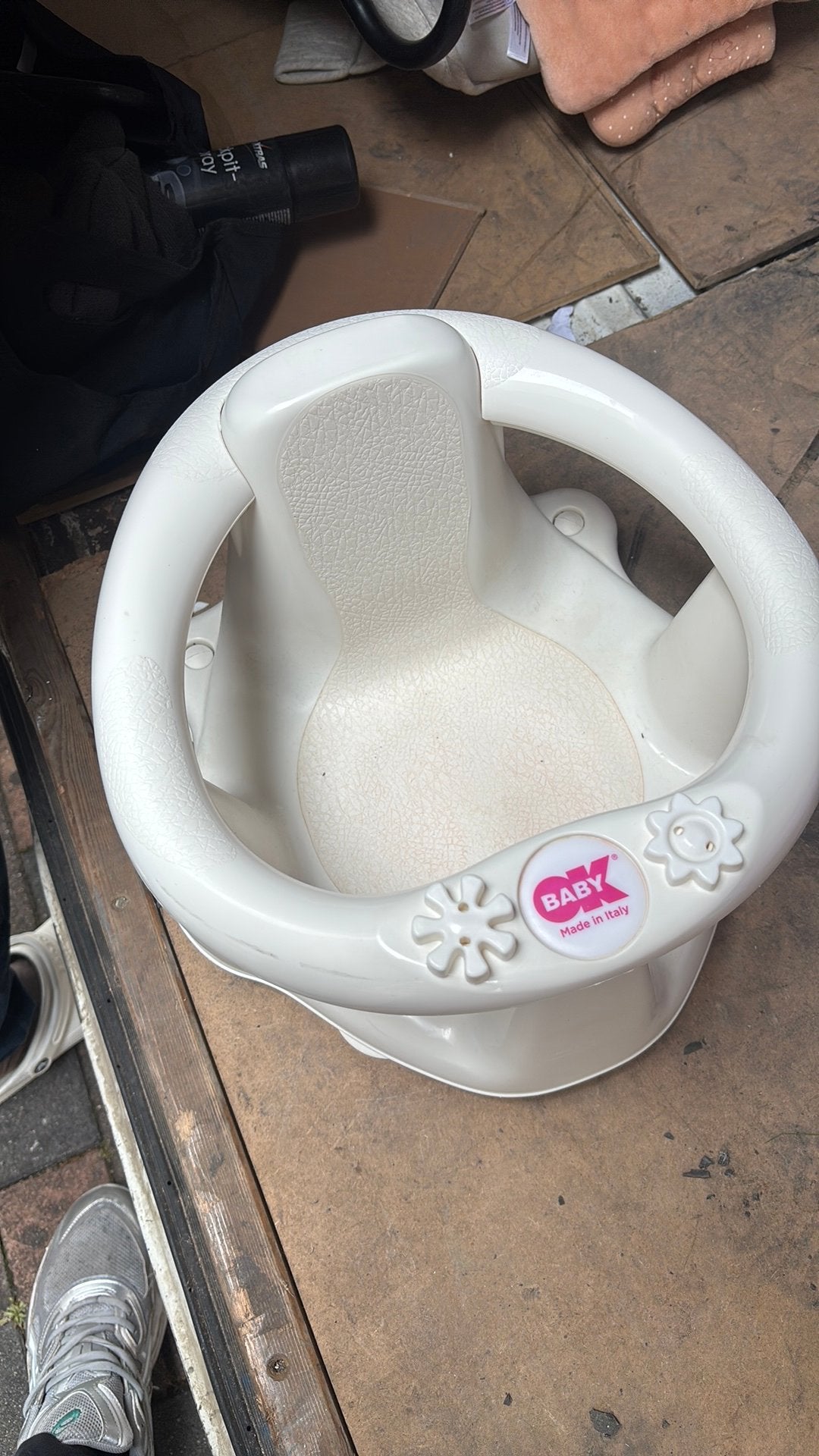 Babyzitjr, Kinderen en Baby's, Badjes en Verzorging, Ophalen, Zo goed als nieuw