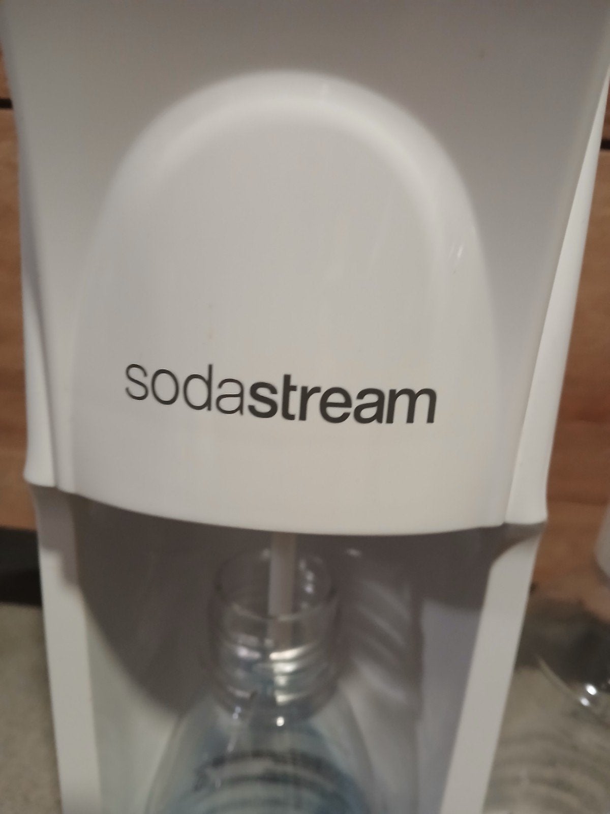 sodastream met 2 flessen, Elektronische apparatuur, Bruiswatermachines, Ophalen, Gebruikt