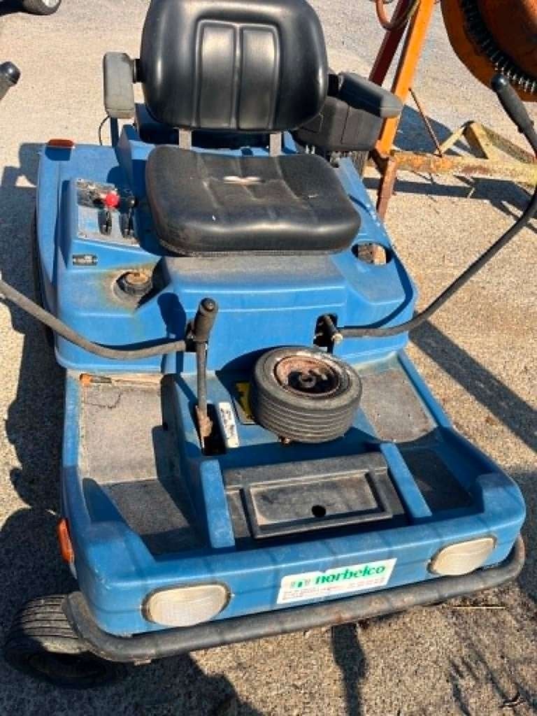 Tracteur, Enlèvement, Utilisé, Démarrage électrique, 120 cm ou plus