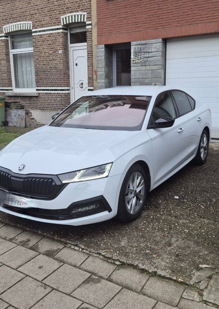 SKODA OCTAVIA 2022  2.0 TDi SCR Sportline DSG, Achat, Euro 6, 1968 cm³, Noir