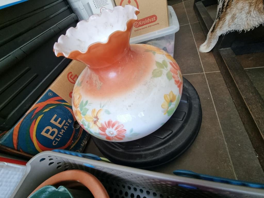 Lampenkap, Ophalen
