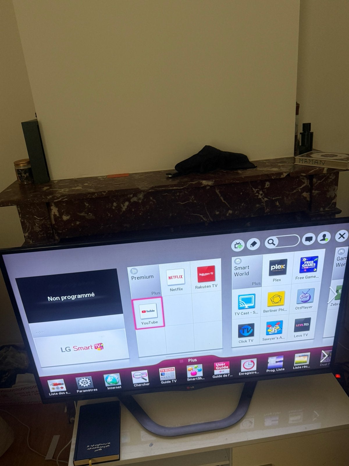 LG Smart TV 47inch goede staat met afstandsbediening, Audio, Tv en Foto, Televisies, Ophalen of Verzenden, Zo goed als nieuw