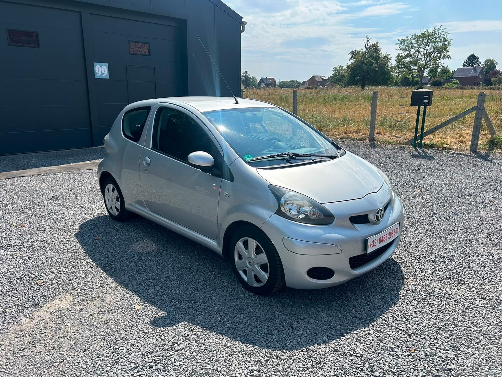 Toyota Aygo 1.0 essence AIRCO 2011 Euro 5f, Auto's, Toyota, Bedrijf, Aygo, Centrale vergrendeling, Te koop